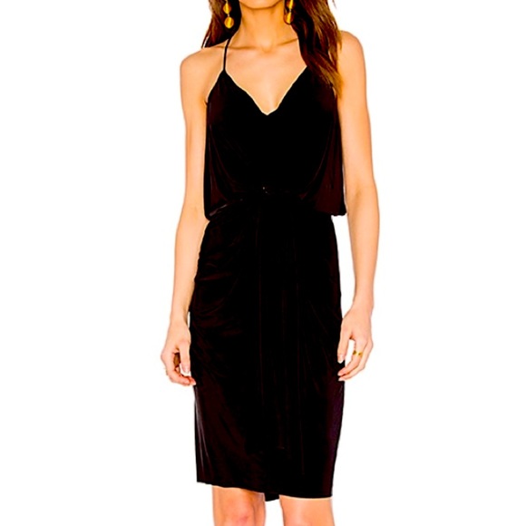 Stunning black knot t-bag dress. VERY flattering - Picture 1 of 2
